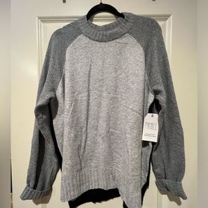 Time and Tru Women’s Super Soft Pullover Sweater